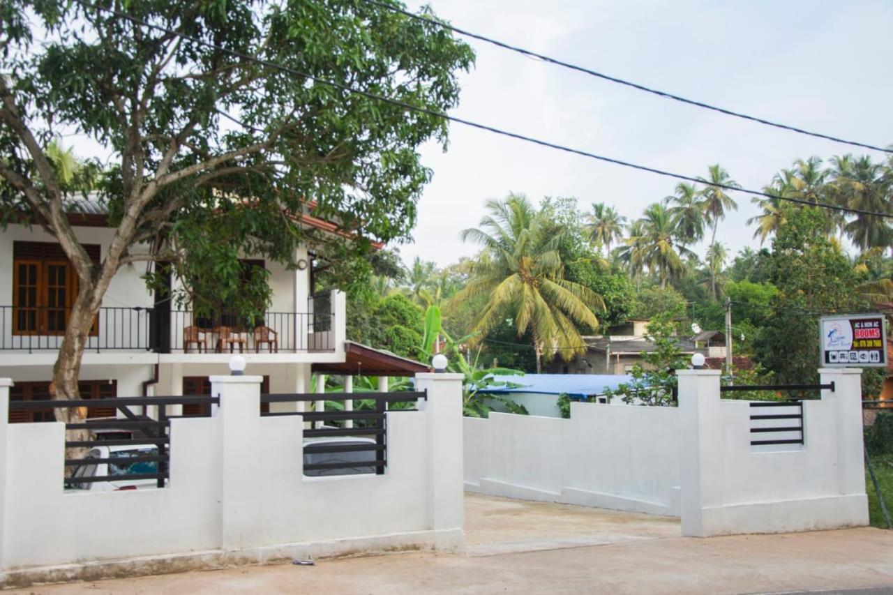 Sanmi Airport Resort Katunayaka Buitenkant foto